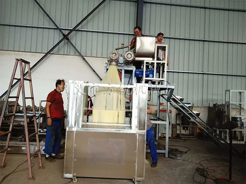 全自動(dòng)米線(xiàn)機(jī) 全自動(dòng)米線(xiàn)機(jī)