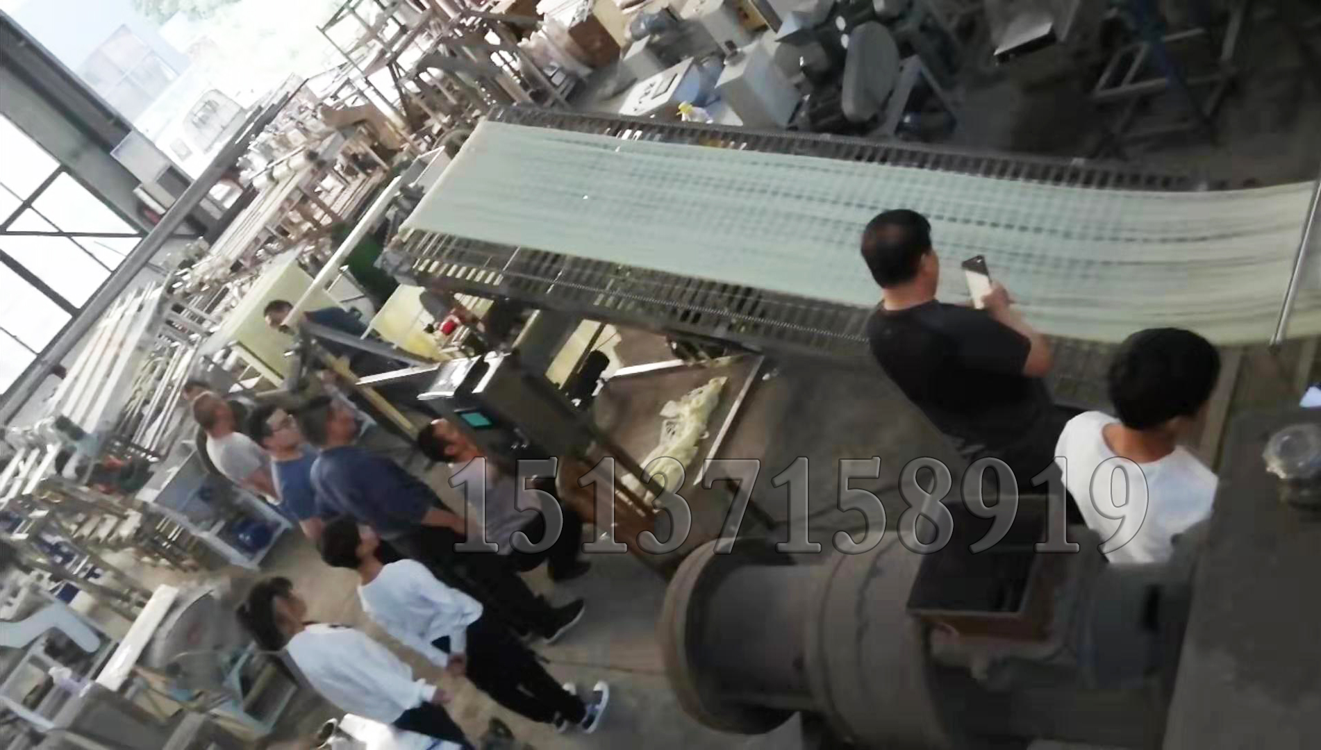 全自動(dòng)米線機(jī)生產(chǎn)線 全自動(dòng)米線機(jī)生產(chǎn)線