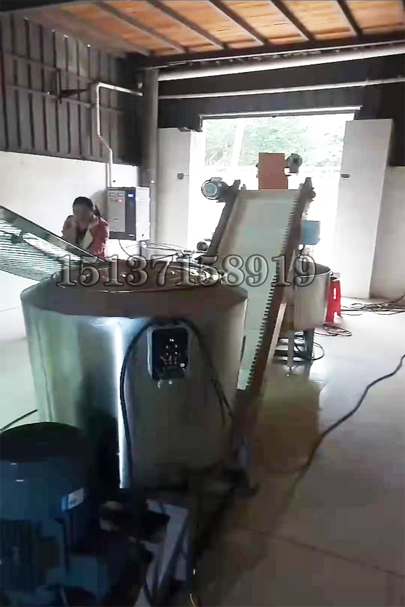 福建全自動米粉機安裝現場 福建全自動米粉機安裝現場